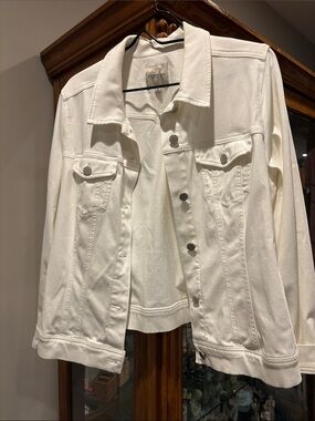 Liverpool Cream White Denim Jacket with Silver Buttons